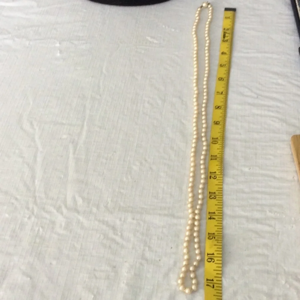 Classic Cream Pearl Necklace